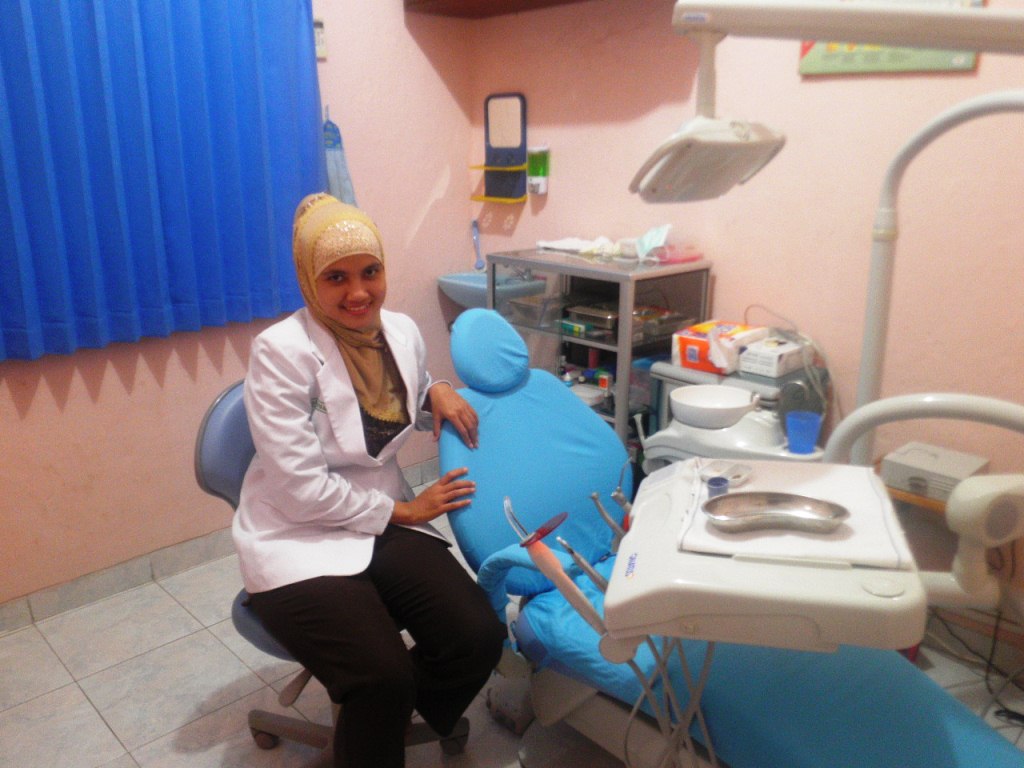 Bedah Klinik Pribadi Dentofolio